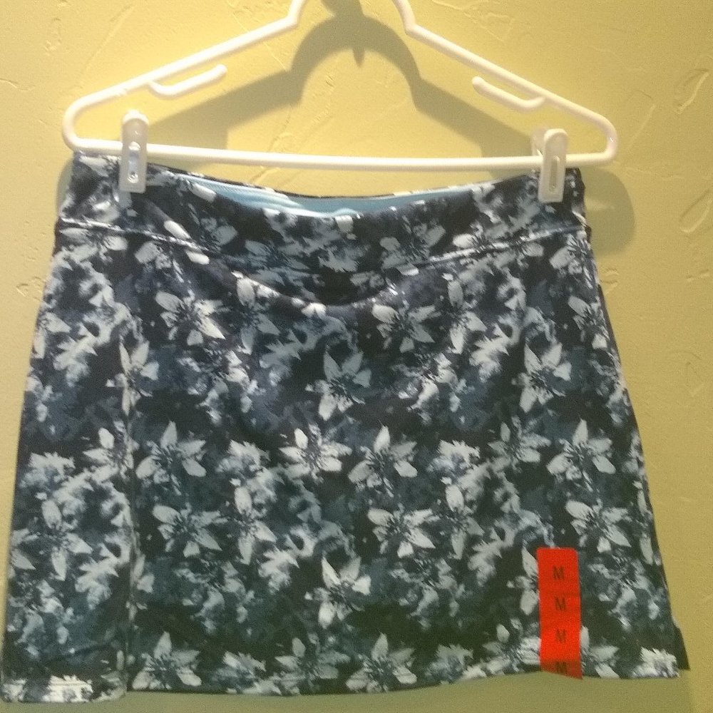 Tranquility Skorts by Colorado Clothing  M & XL Navy Daffodil